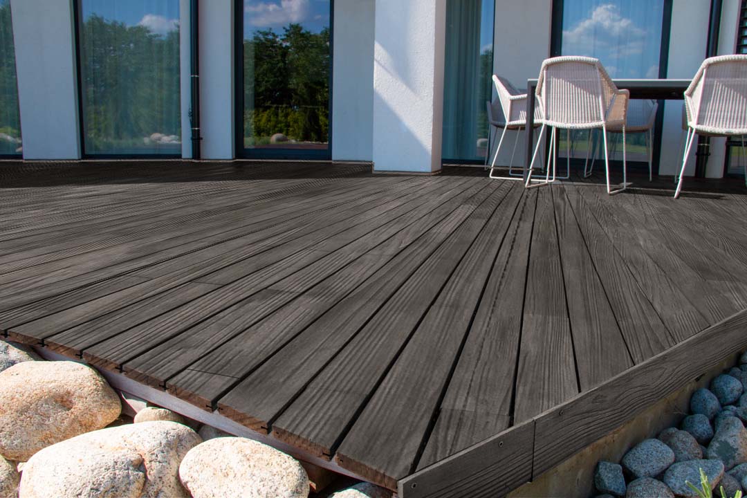 Retique It Wood'n Finish Kit in Harbor Gray for interior wood projects, showing the textured grained top coat application.