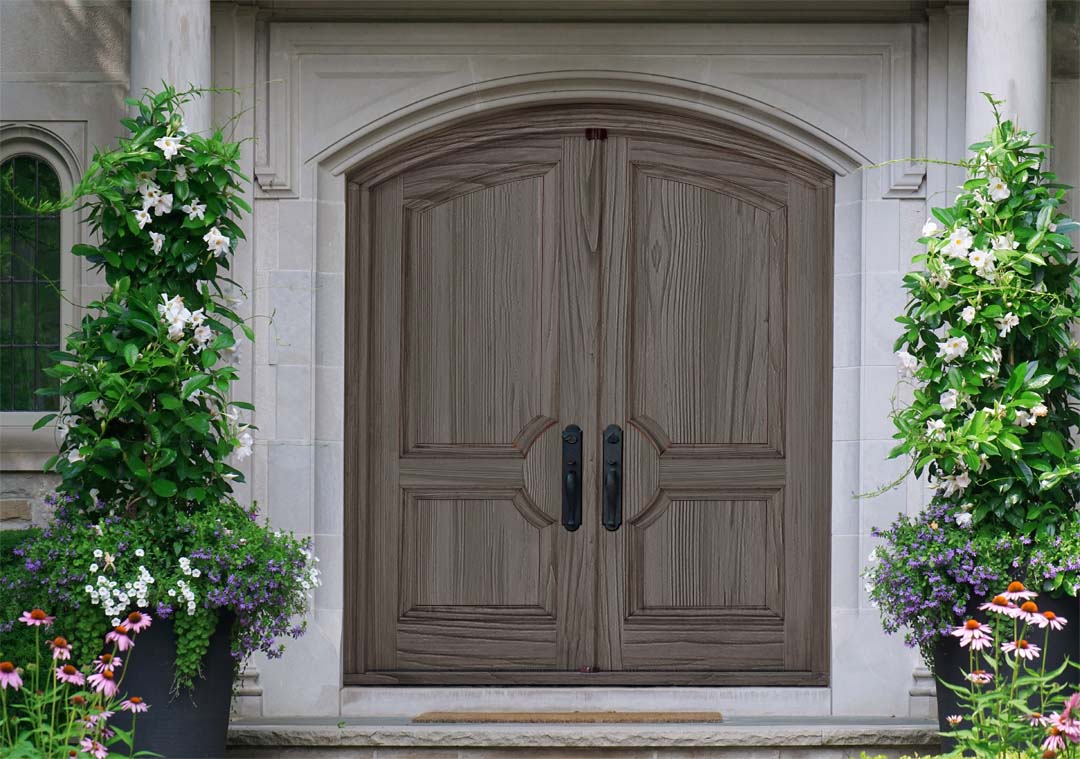Retique It Wood'n Finish Kit in Harbor Gray for interior use, showing a grained wood surface with a smooth top coat application.