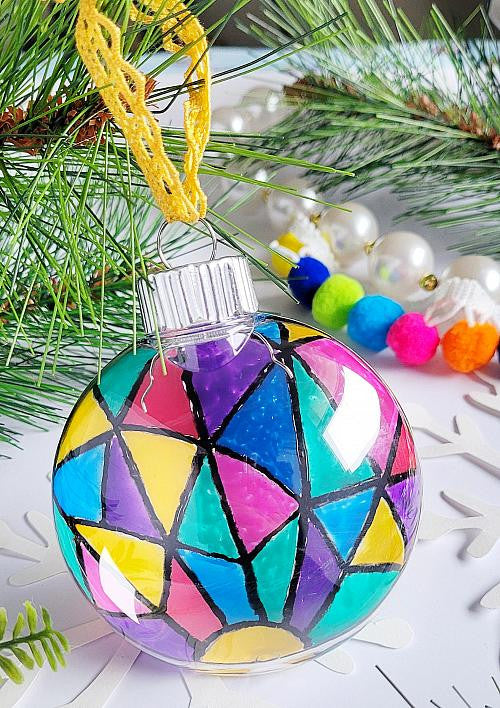 Set of six DecoArt glass paint markers with colorful tips for detailed glass decorating and crafting projects.