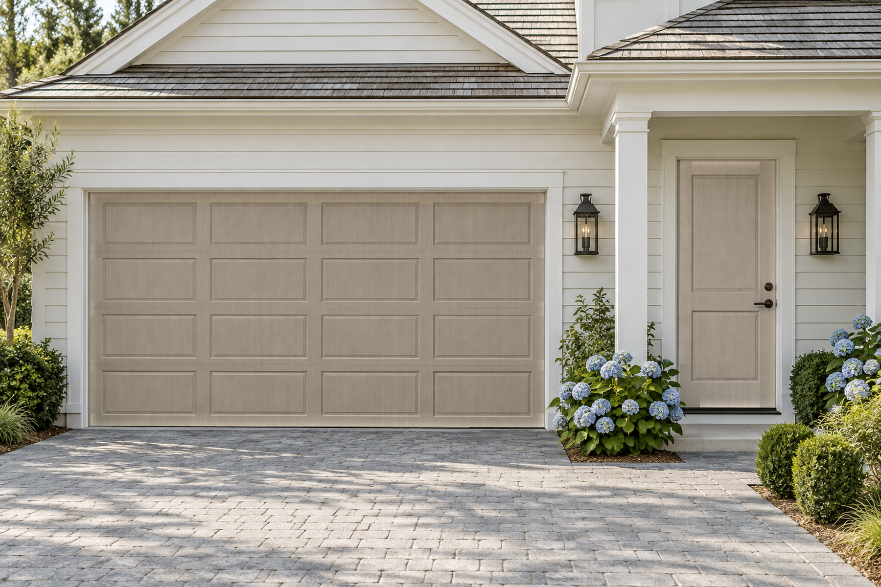 Retique It Wood'n Door weathered wood finish kit for front and garage doors, featuring smooth stain application on wooden surfaces.