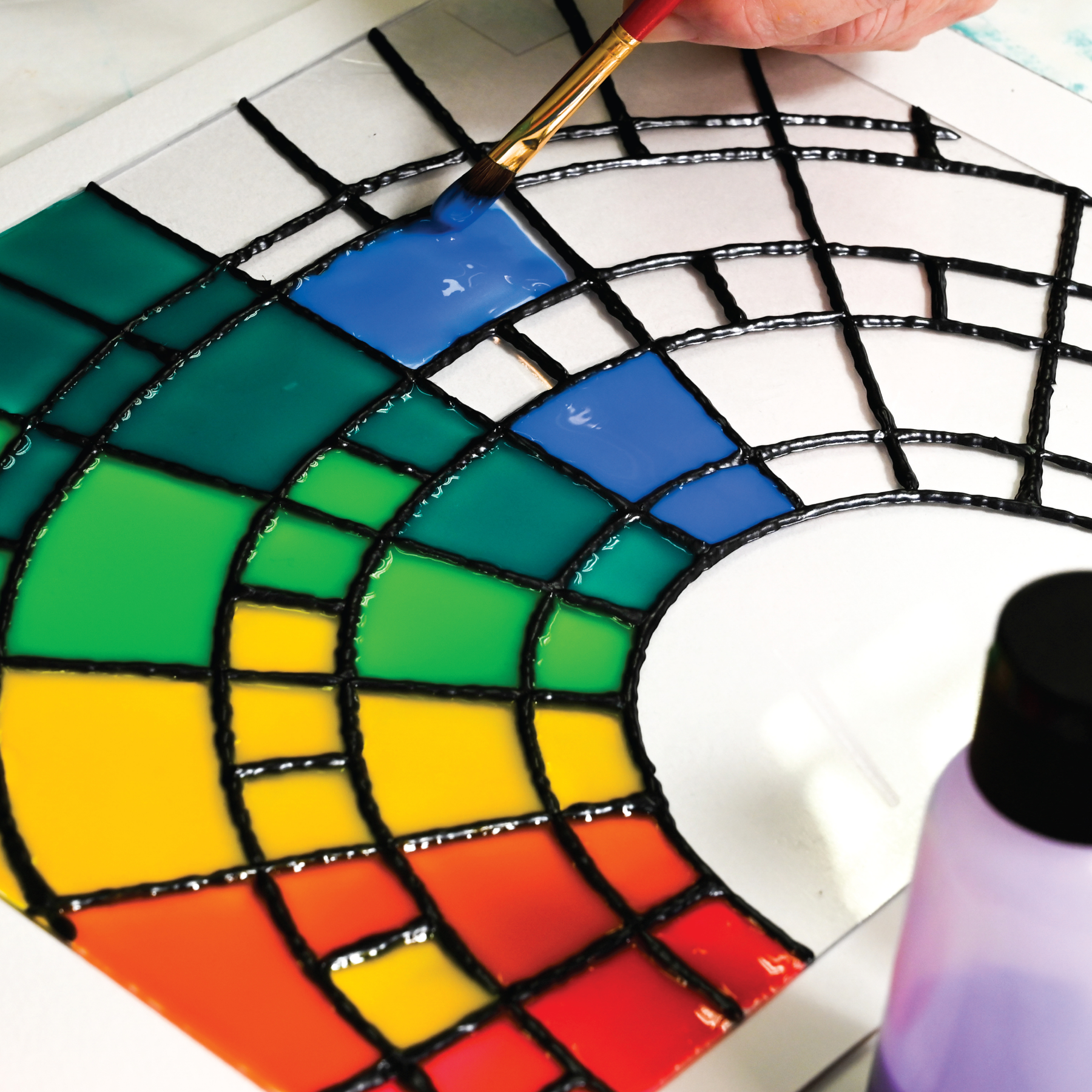 DecoArt stained glass paint set with 6 3-D liquid leadings for creating vibrant stained glass effects